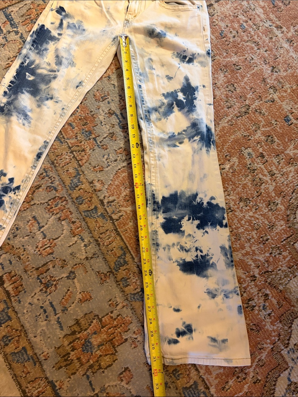 Women’s Tie-Dye Blue and White Jeans - Picture 4 of 5